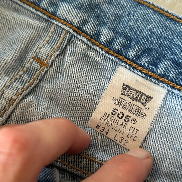 Vintage Levi's 505 Jeans - Picture 8 of 11
